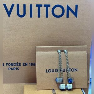 SOLD 🚨‼️ LV cubics gamble earring with Swarovski crystals